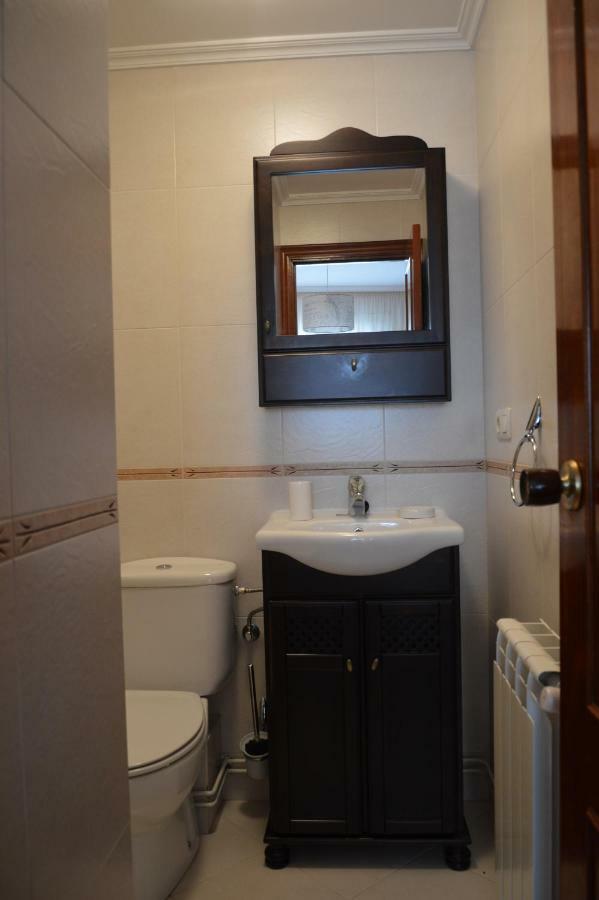 דירות Arzúa Piso Da Empegada מראה חיצוני תמונה