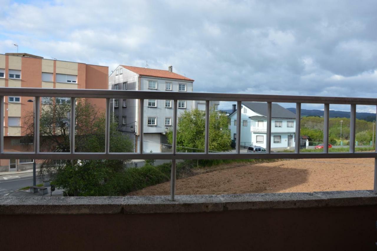 דירות Arzúa Piso Da Empegada מראה חיצוני תמונה